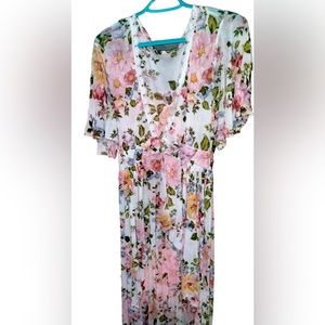 Hi-Lo sheer top size small